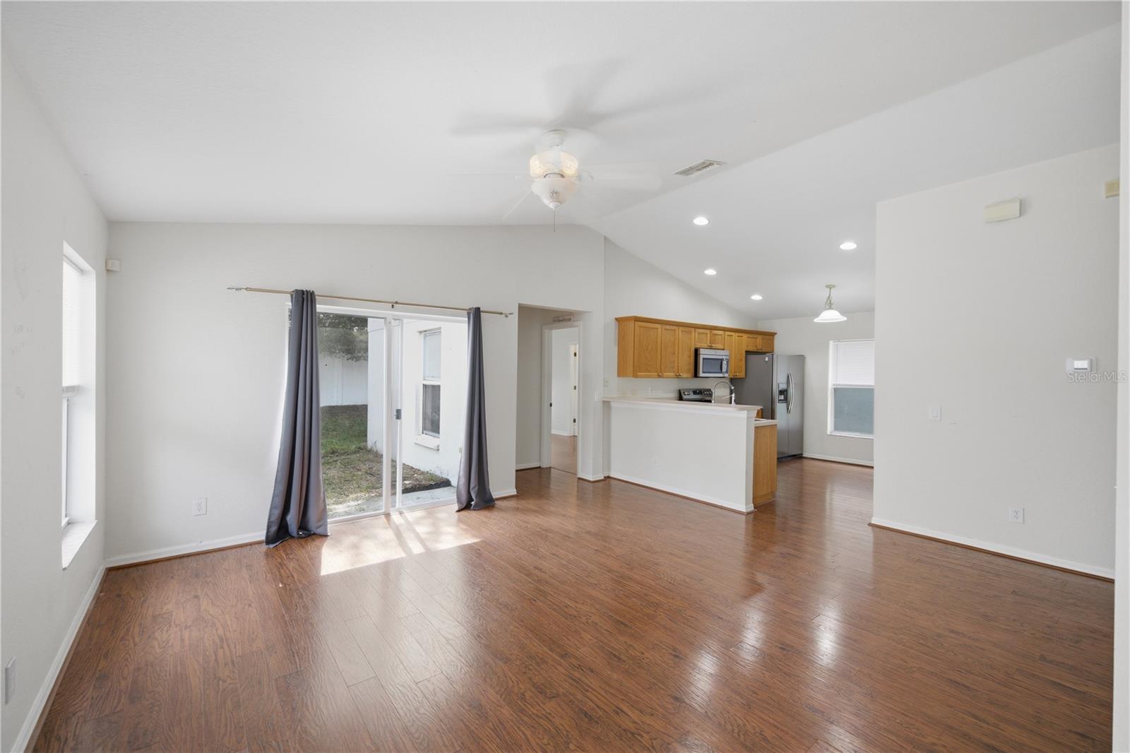 11426 Bay Gardens Loop Property Photo 3