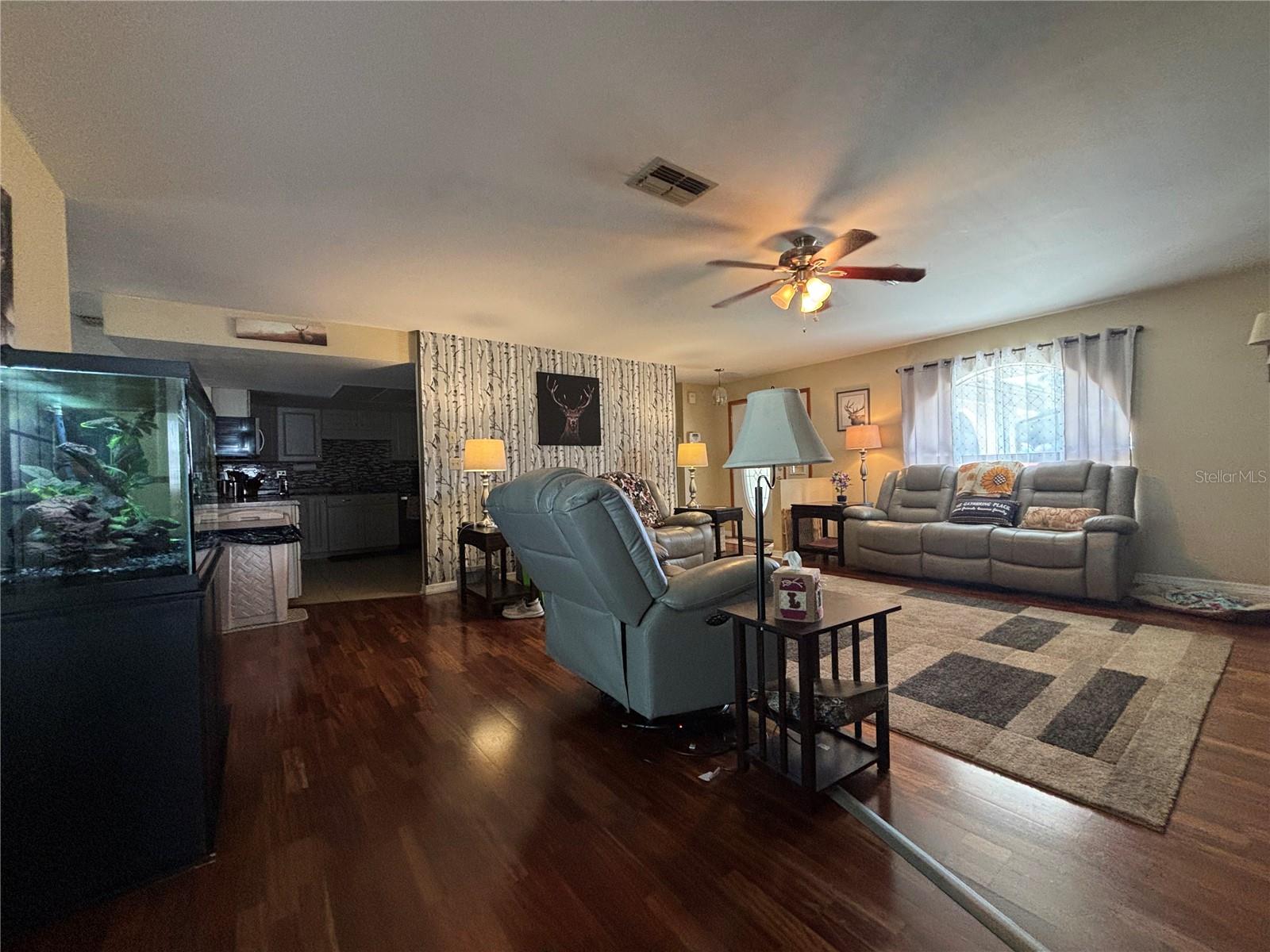 12277 Glen Haven St Property Photo 6