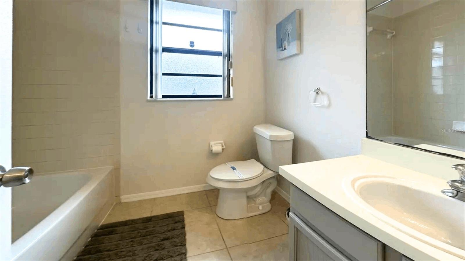 13248 Helm St Property Photo 17