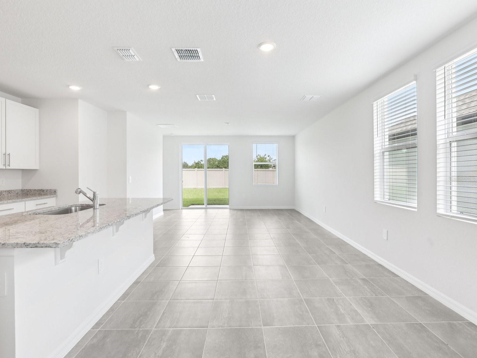 11341 Bellewood Ter Property Photo 4