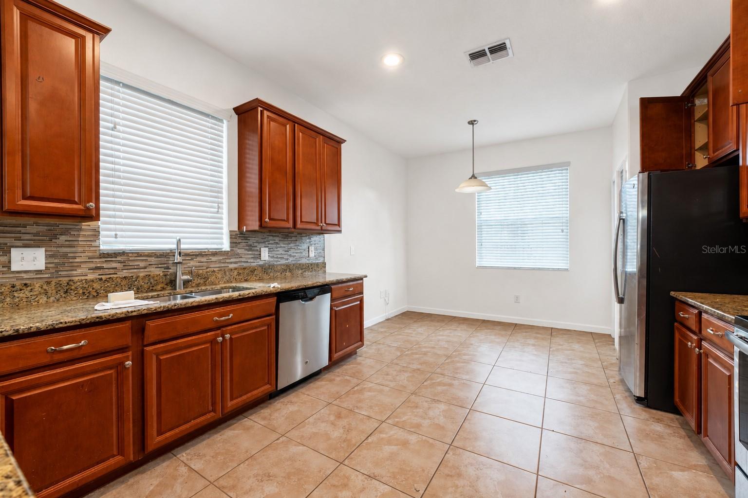 16716 Myrtle Sand Dr Property Photo 22