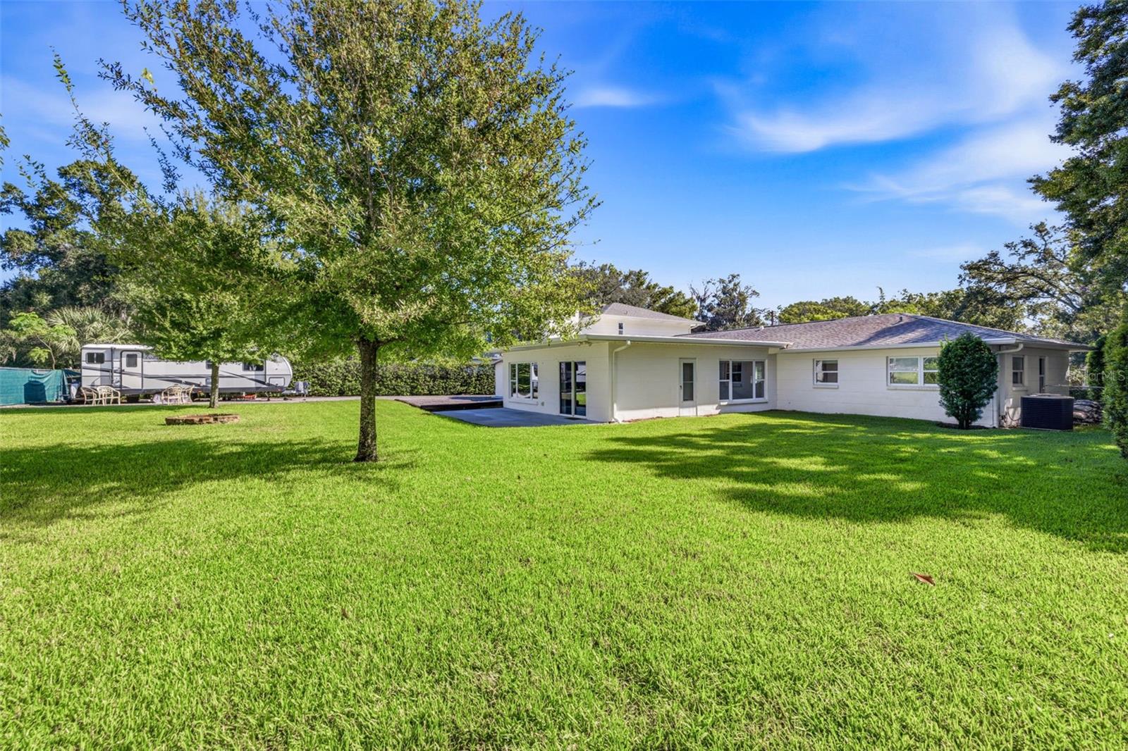 11714 N Rome Ave Property Photo 9