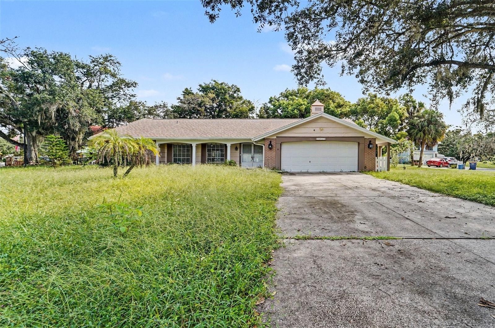 12511 STONE HOUSE LOOP Property Photo 1