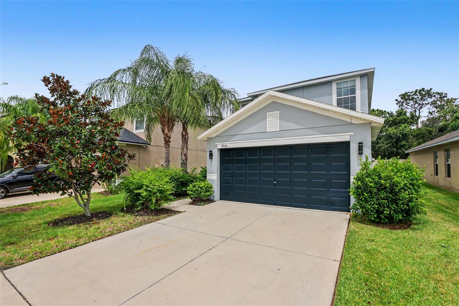 4956 Reflecting Pond Cir Property Photo 2