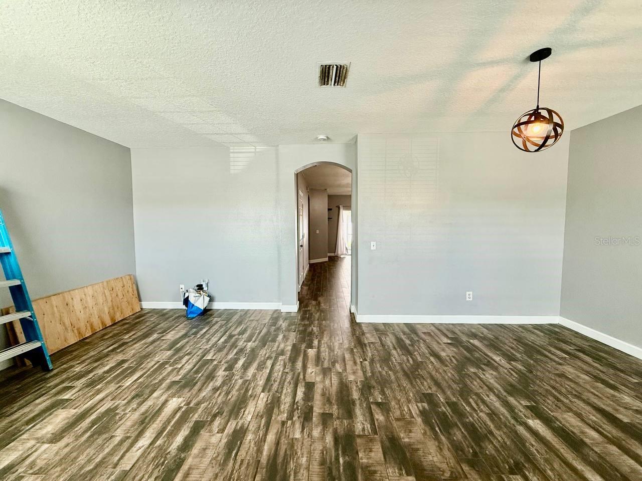 3421 Santa Rita Ln Property Photo 4