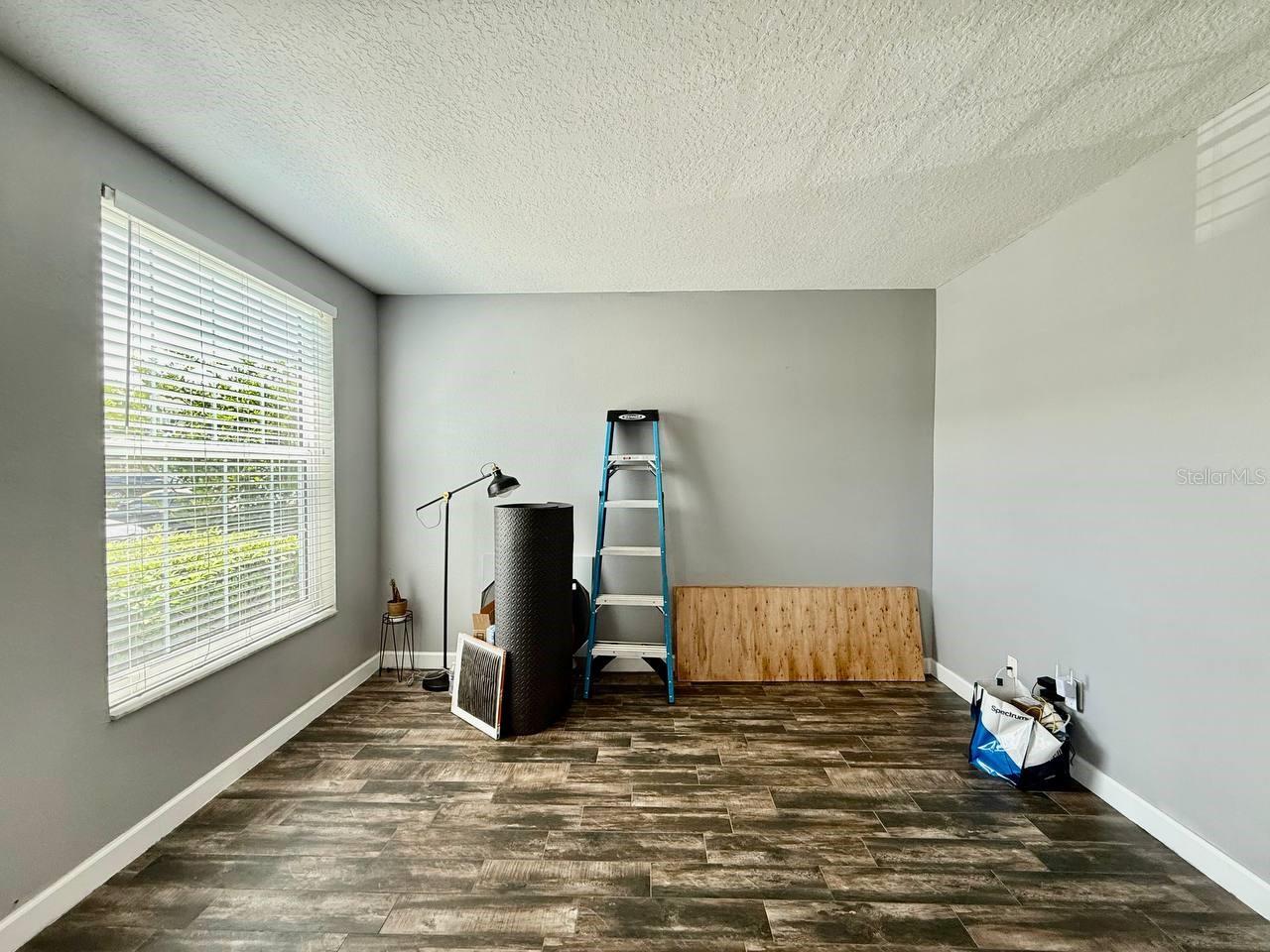 3421 Santa Rita Ln Property Photo 6