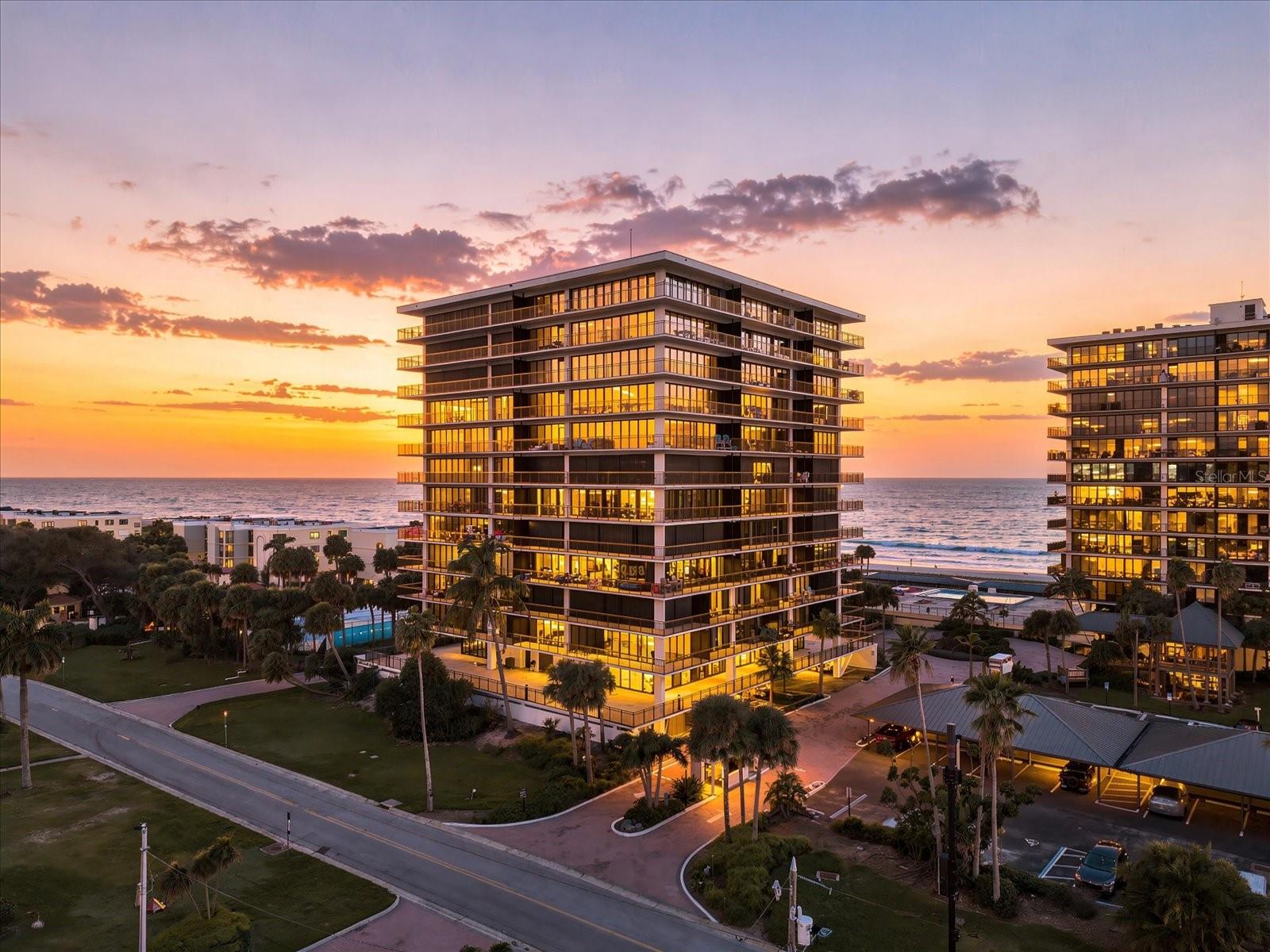 7600 BAYSHORE DR #205 Property Photo 1
