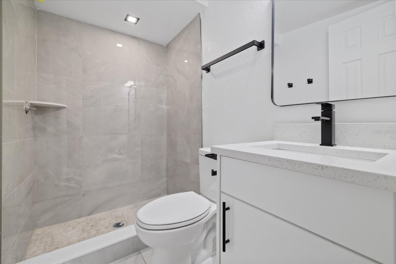 110 Virginia Ave Property Photo 13