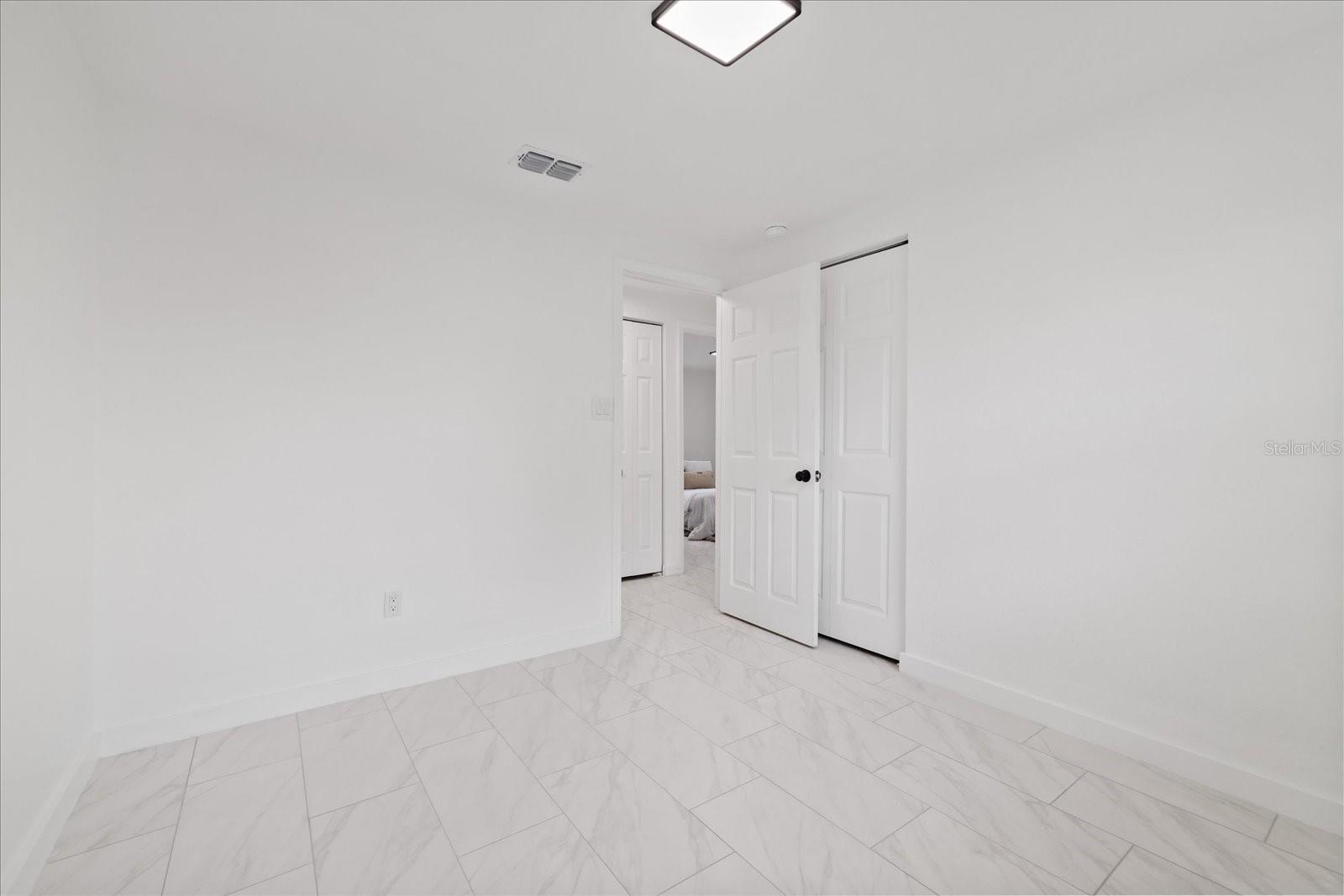 110 Virginia Ave Property Photo 23