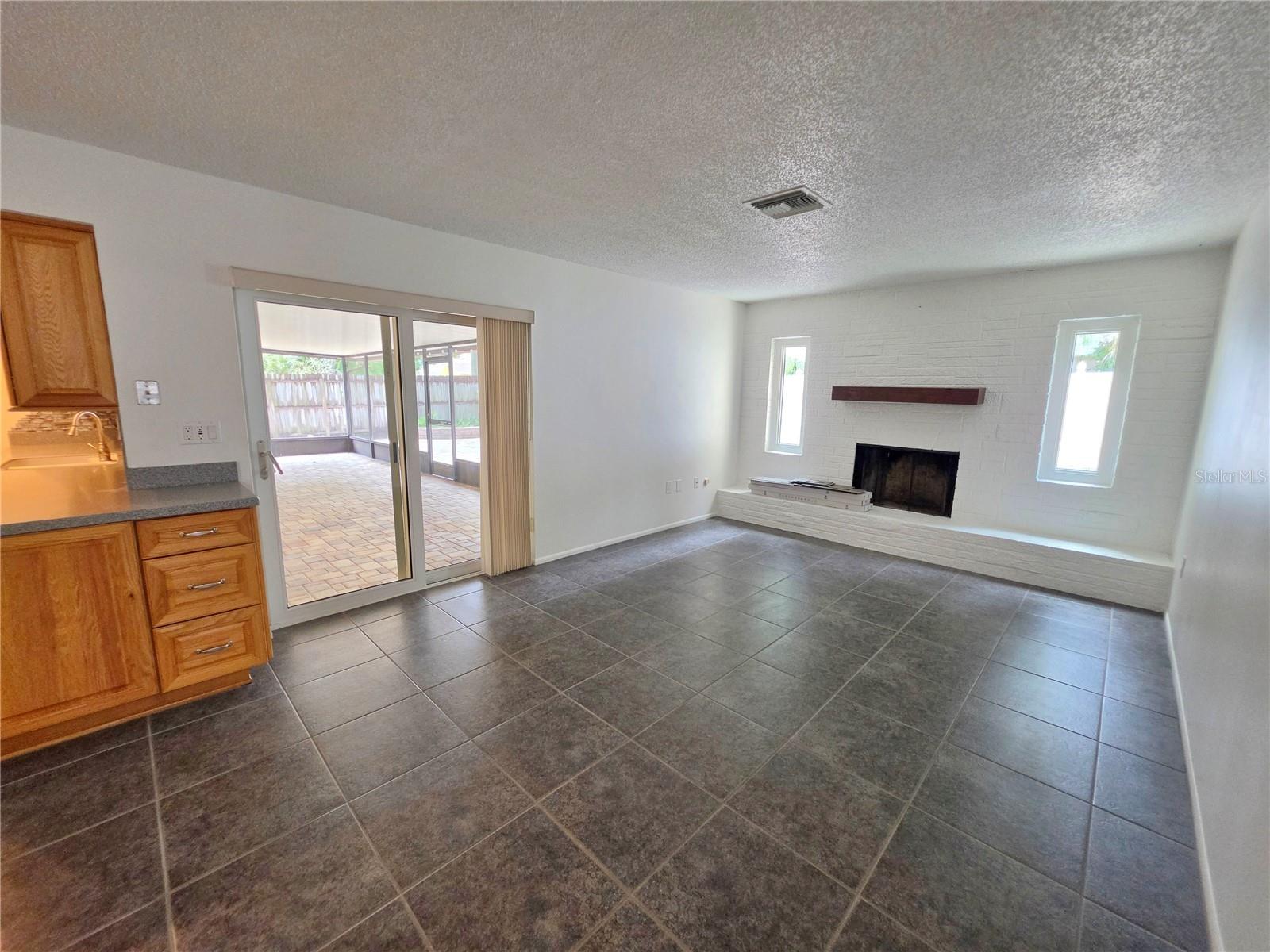 3101 Egret Ter Property Photo 4