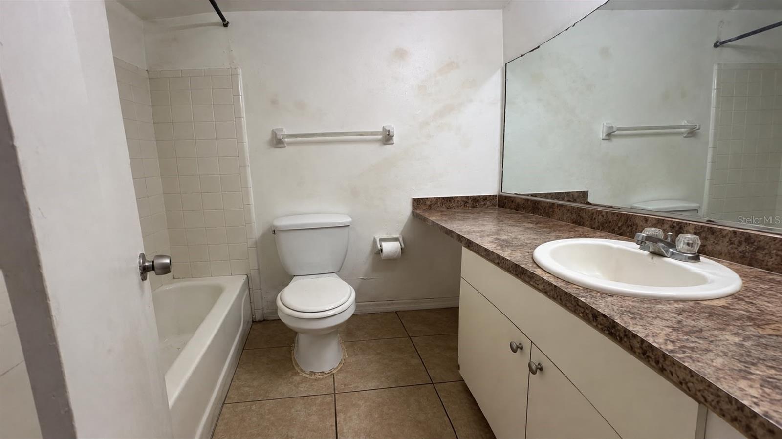 461 Wild Elm Ct Property Photo 15