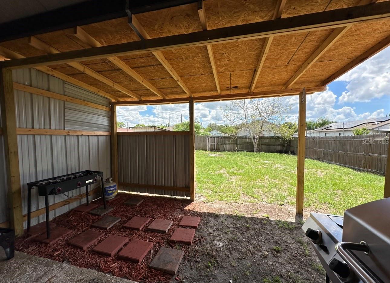 460 Wild Elm Ct Property Photo 10