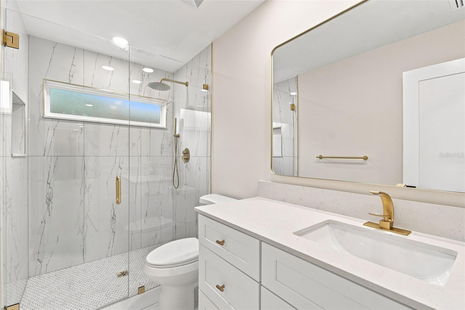 3915 Headsail Dr Property Photo 22