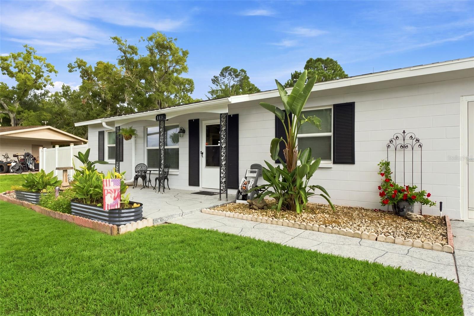 4054 Pavia Ln Property Photo 2