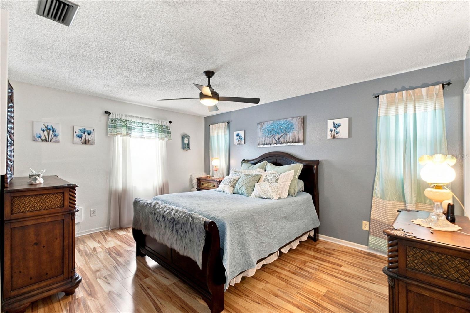 4054 Pavia Ln Property Photo 8