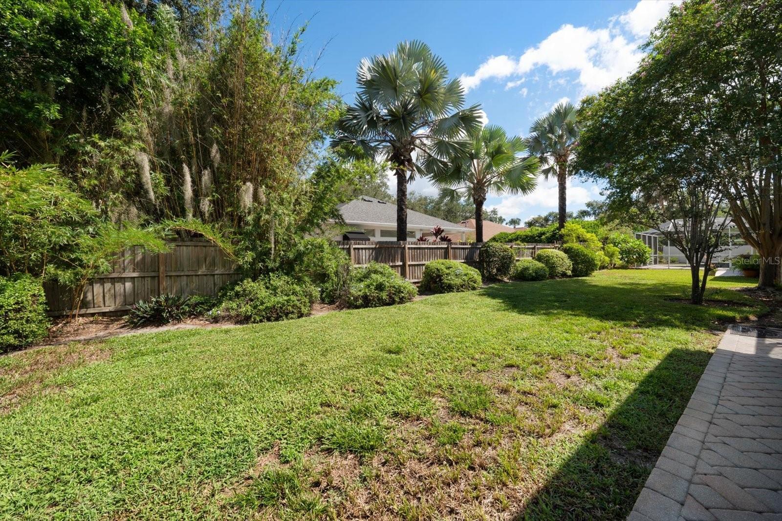 2105 Boot Lake Cir Property Photo 28