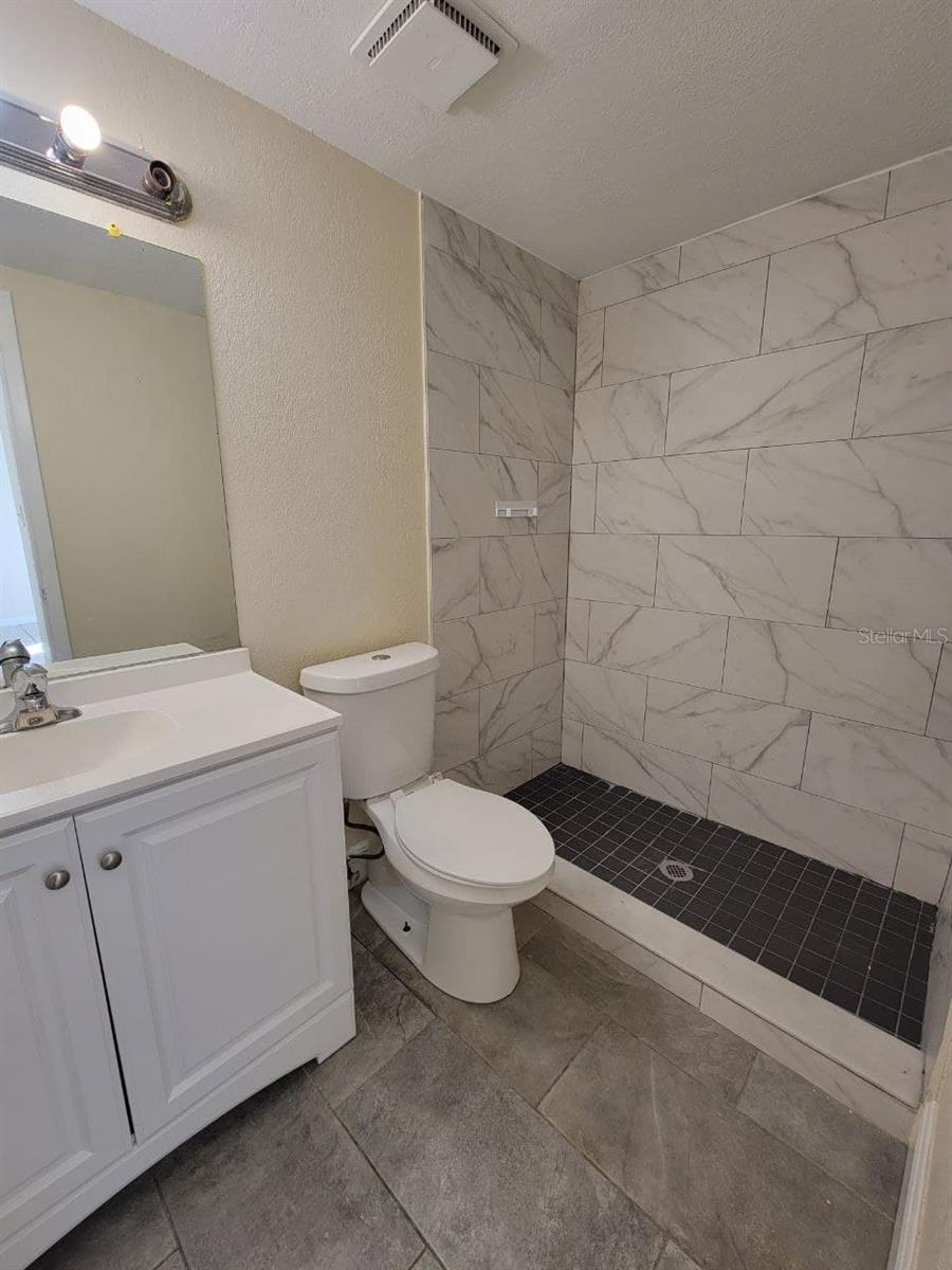 8429 Camden St #b Property Photo 8