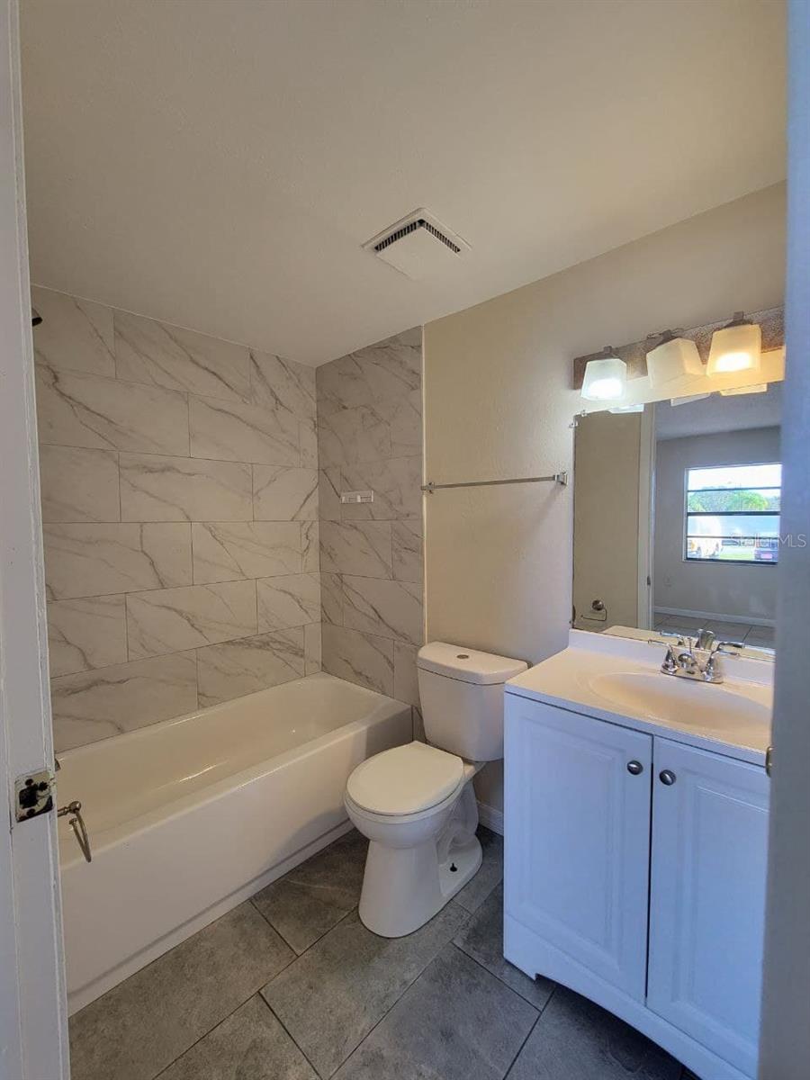 8429 Camden St #b Property Photo 12