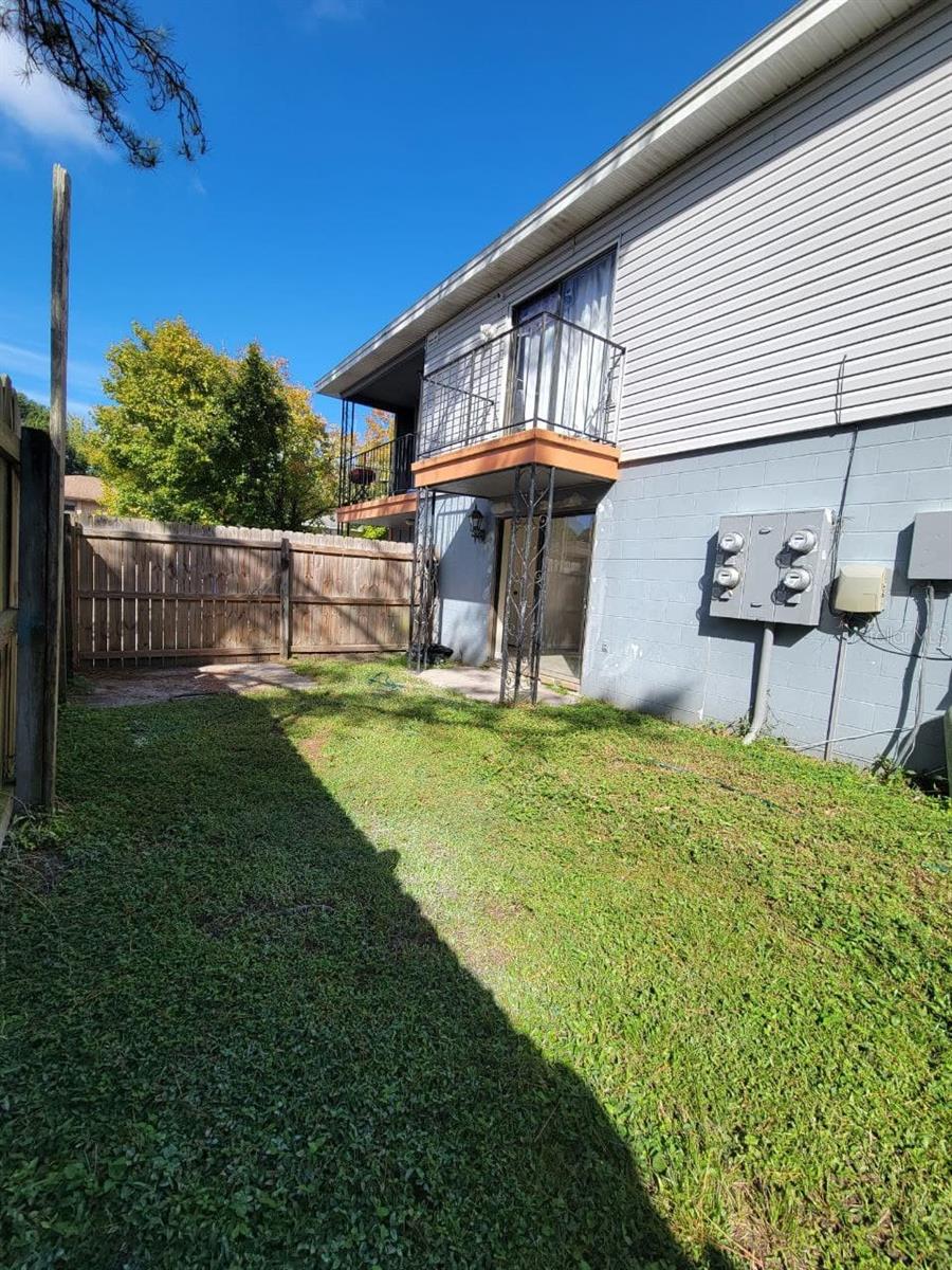 8429 Camden St #b Property Photo 13