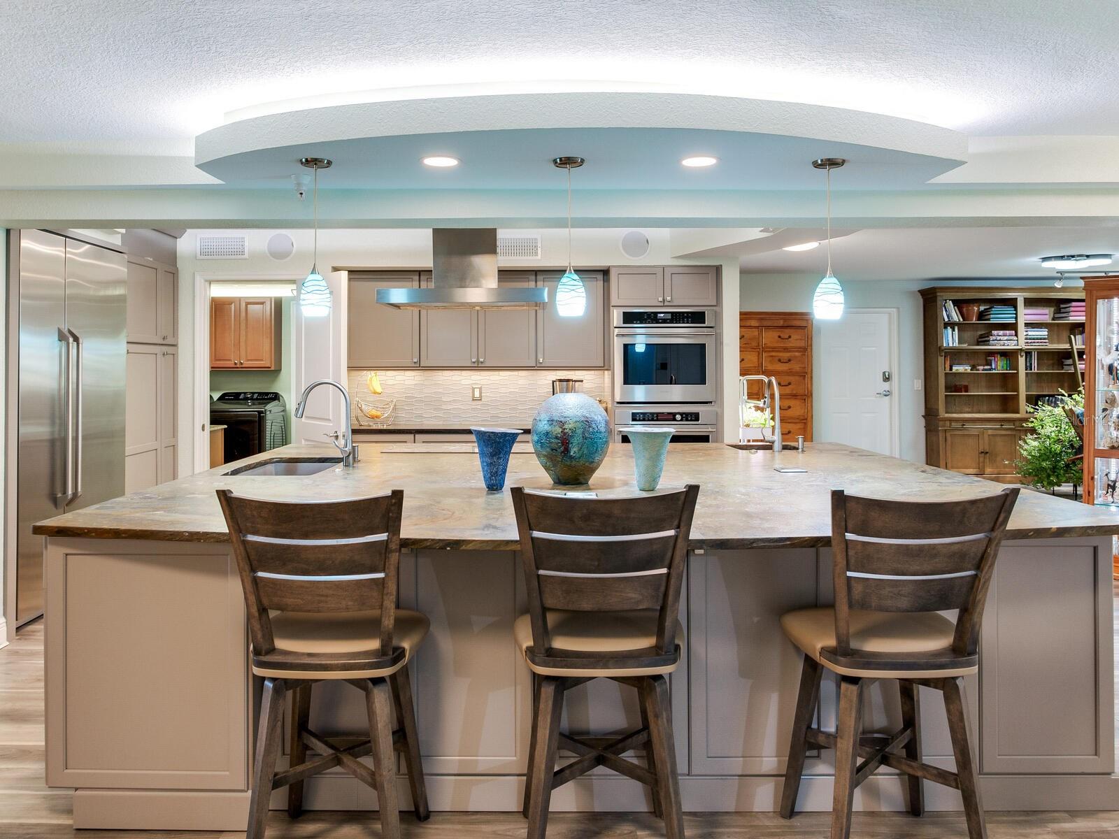 5353 Gulf Blvd #b202 Property Photo 6