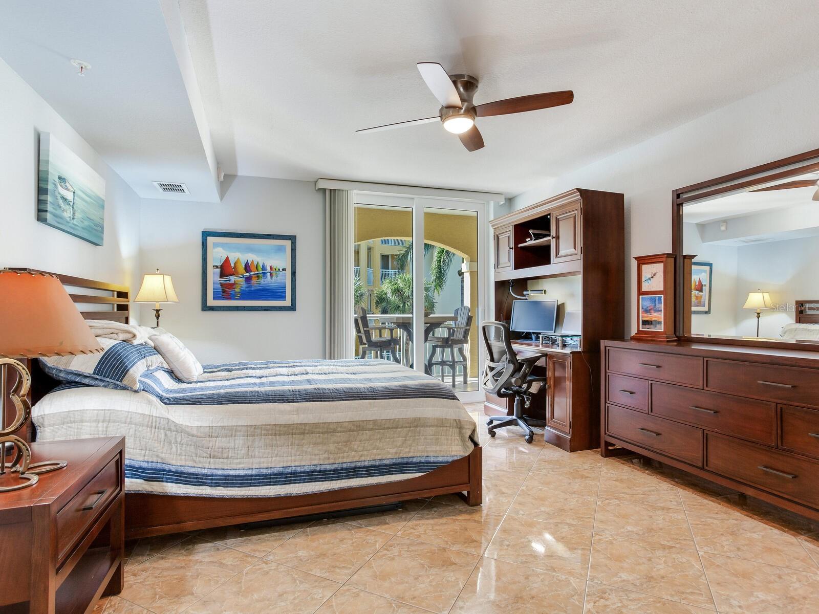 5353 Gulf Blvd #b202 Property Photo 10