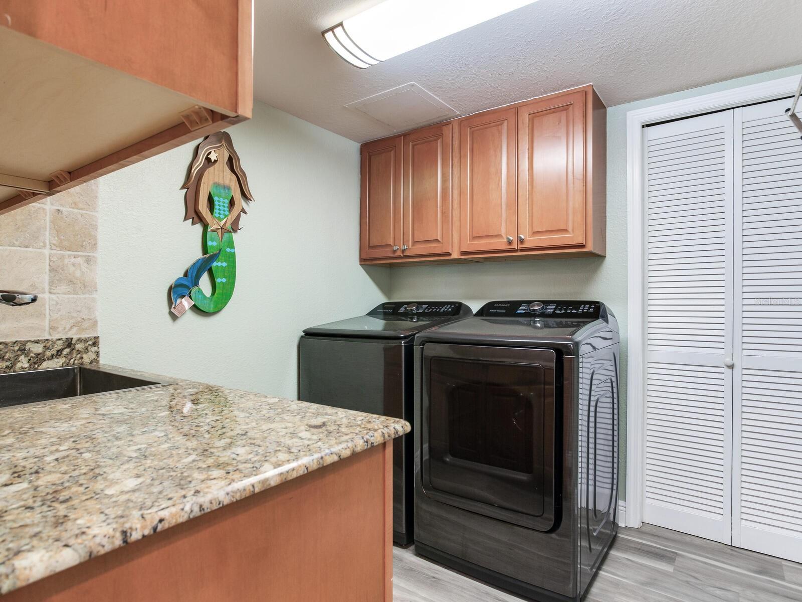 5353 Gulf Blvd #b202 Property Photo 22