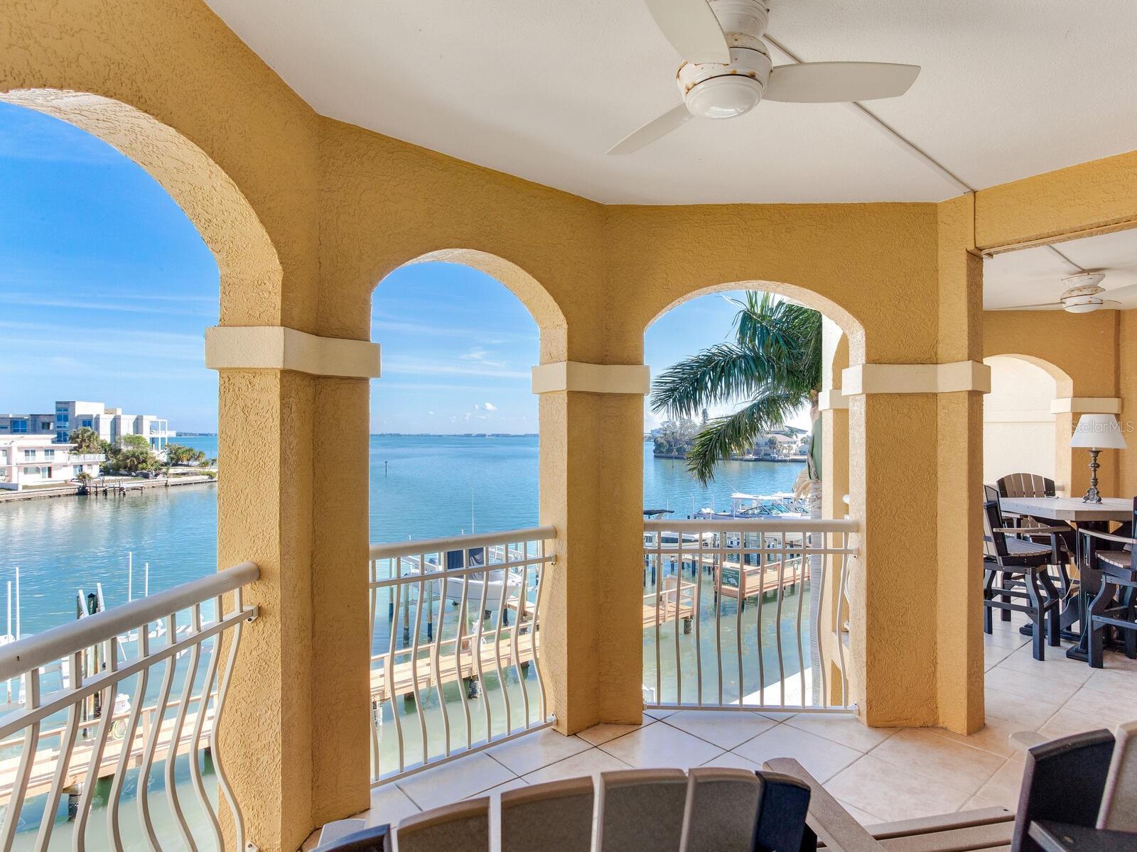 5353 Gulf Blvd #b202 Property Photo 29