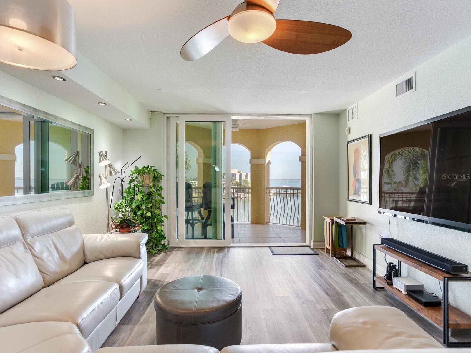 5353 Gulf Blvd #b202 Property Photo 32