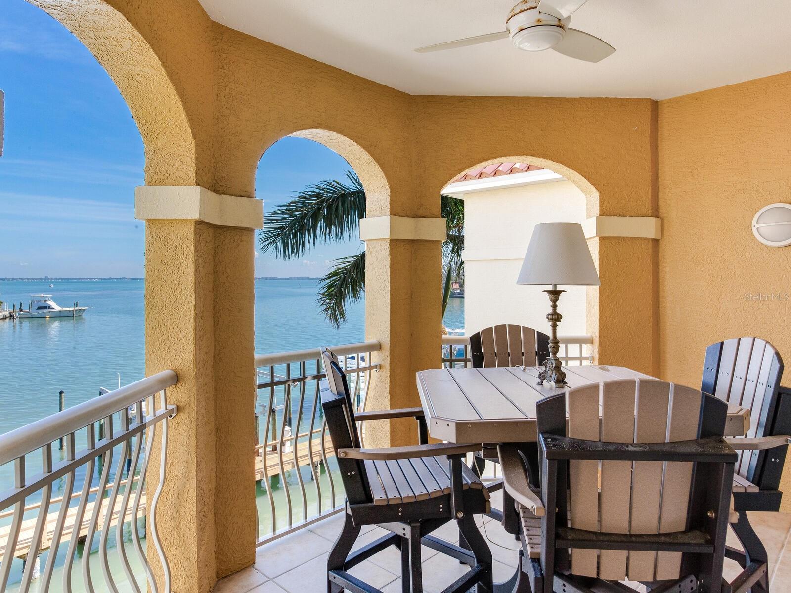 5353 Gulf Blvd #b202 Property Photo 37