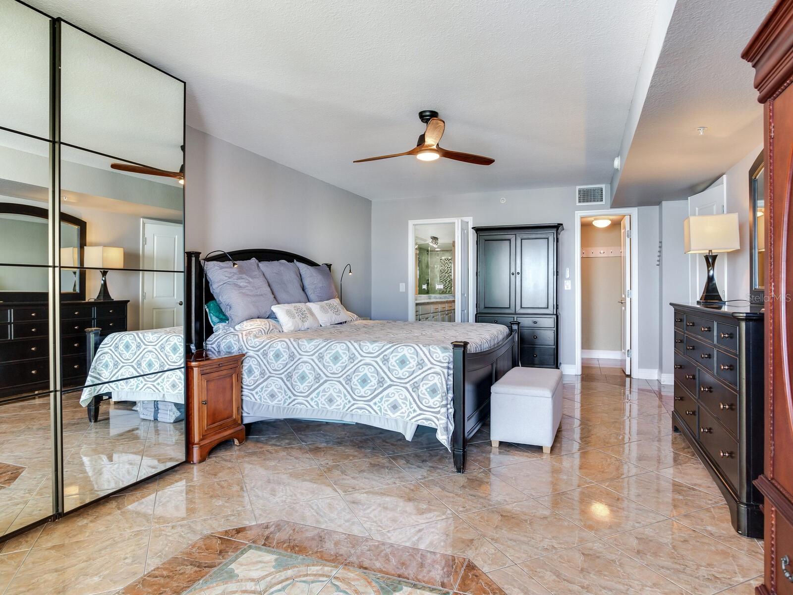 5353 Gulf Blvd #b202 Property Photo 42