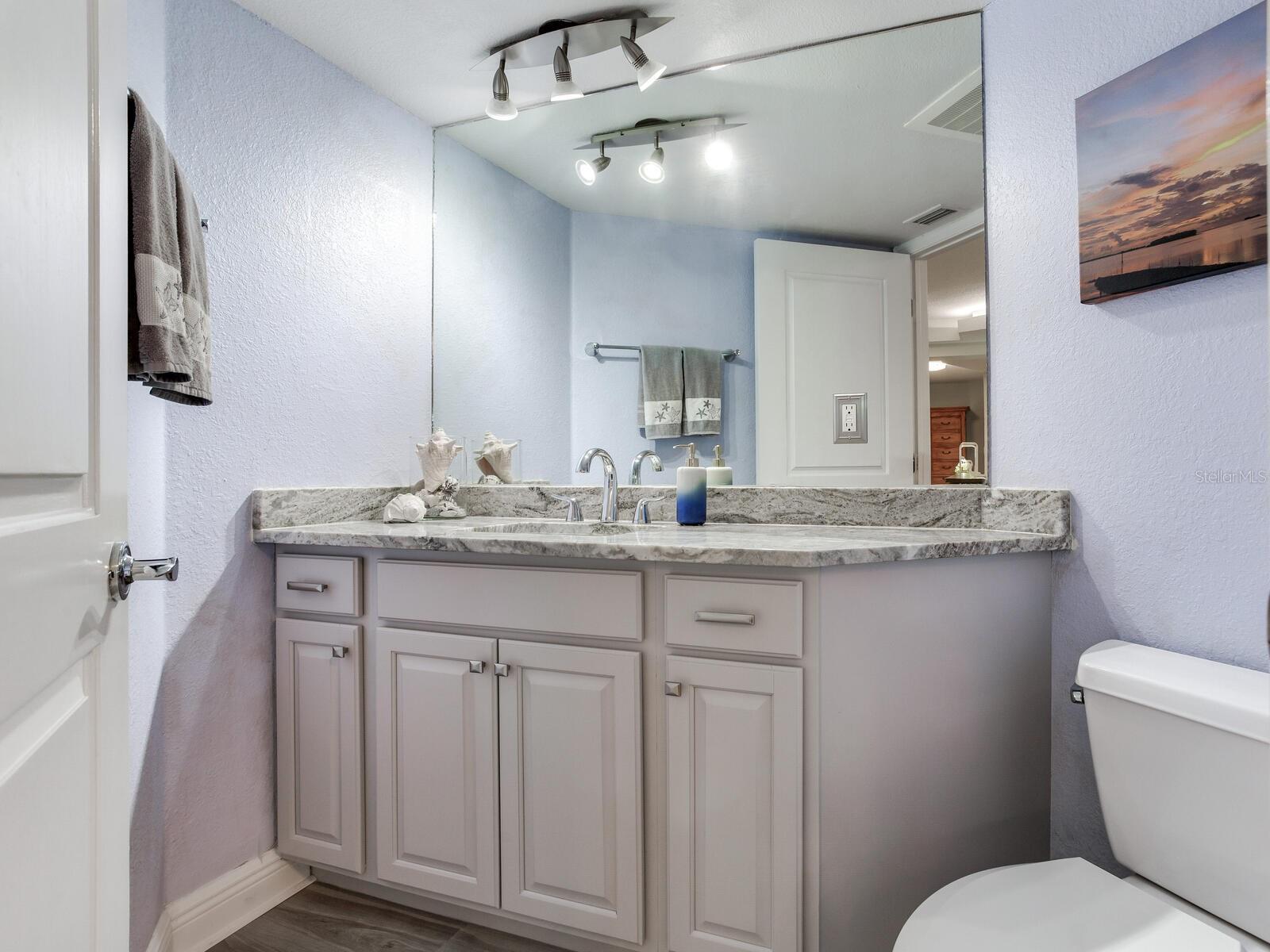 5353 Gulf Blvd #b202 Property Photo 47
