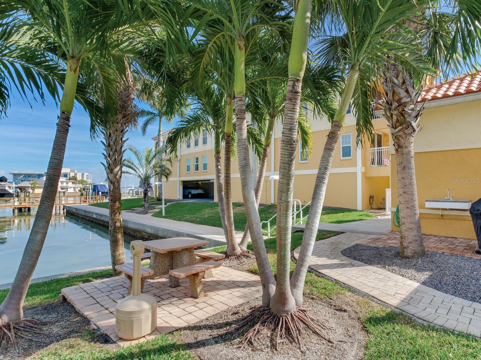 5353 Gulf Blvd #b202 Property Photo 64