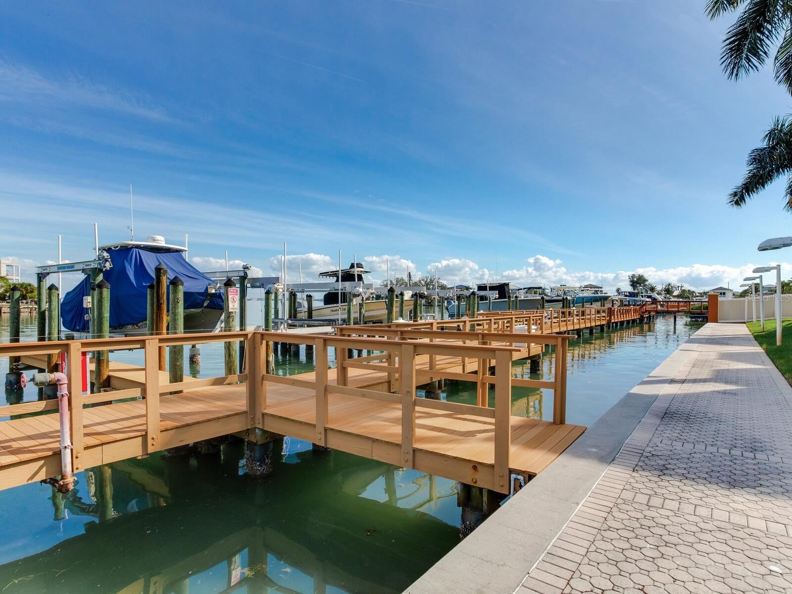5353 Gulf Blvd #b202 Property Photo 66