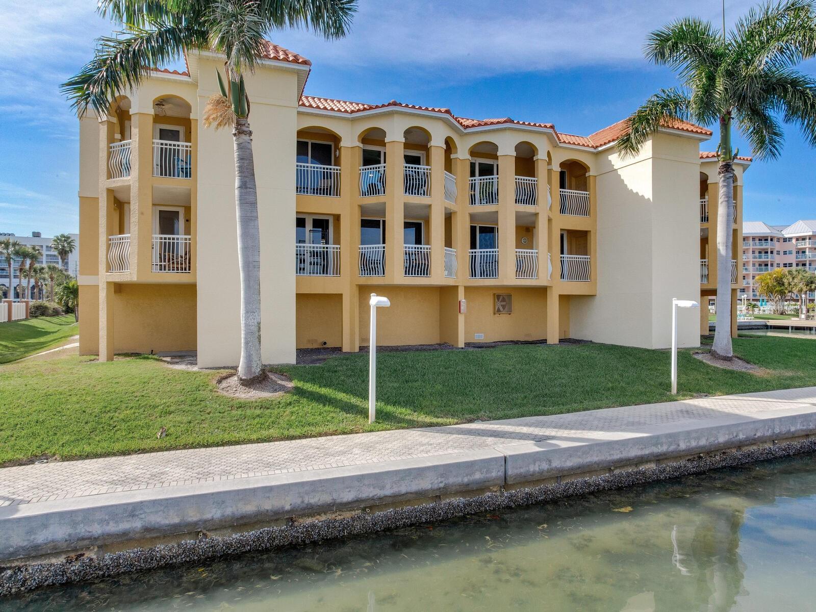 5353 Gulf Blvd #b202 Property Photo 70