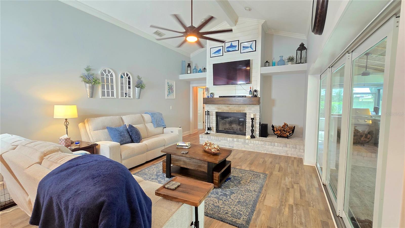 9991 Windtree Blvd Property Photo 24