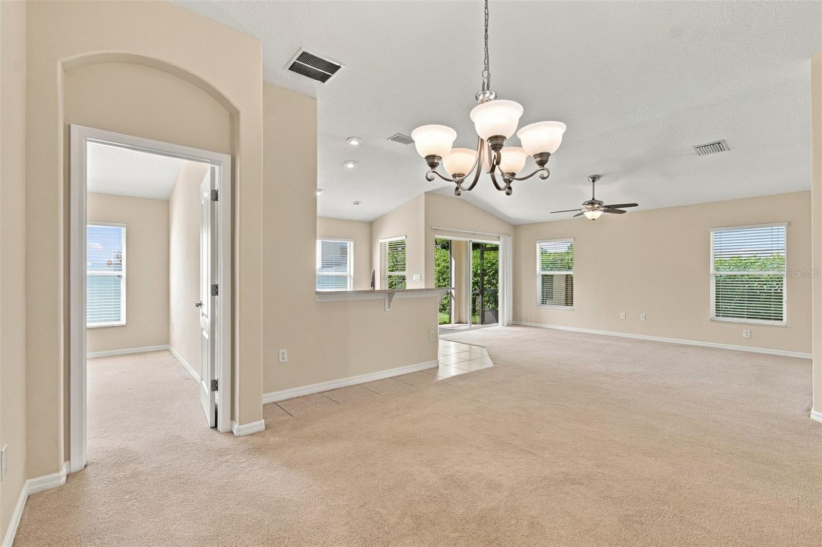 10603 Liberty Bell Dr Property Photo 5