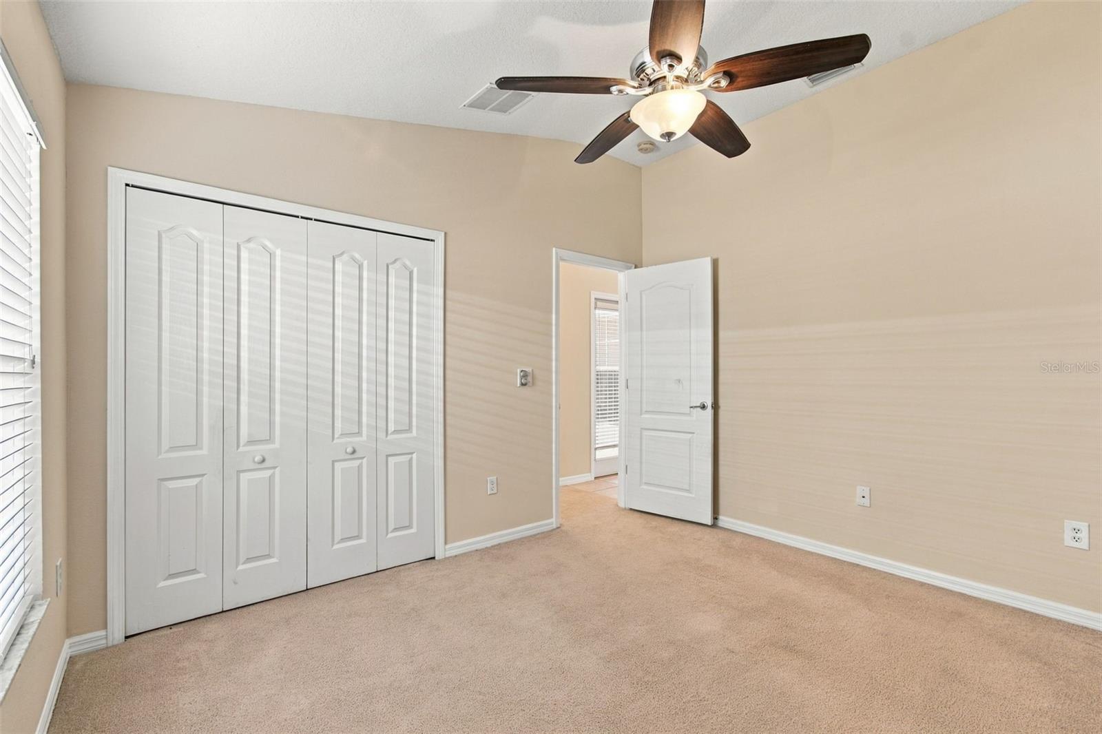 10603 Liberty Bell Dr Property Photo 18