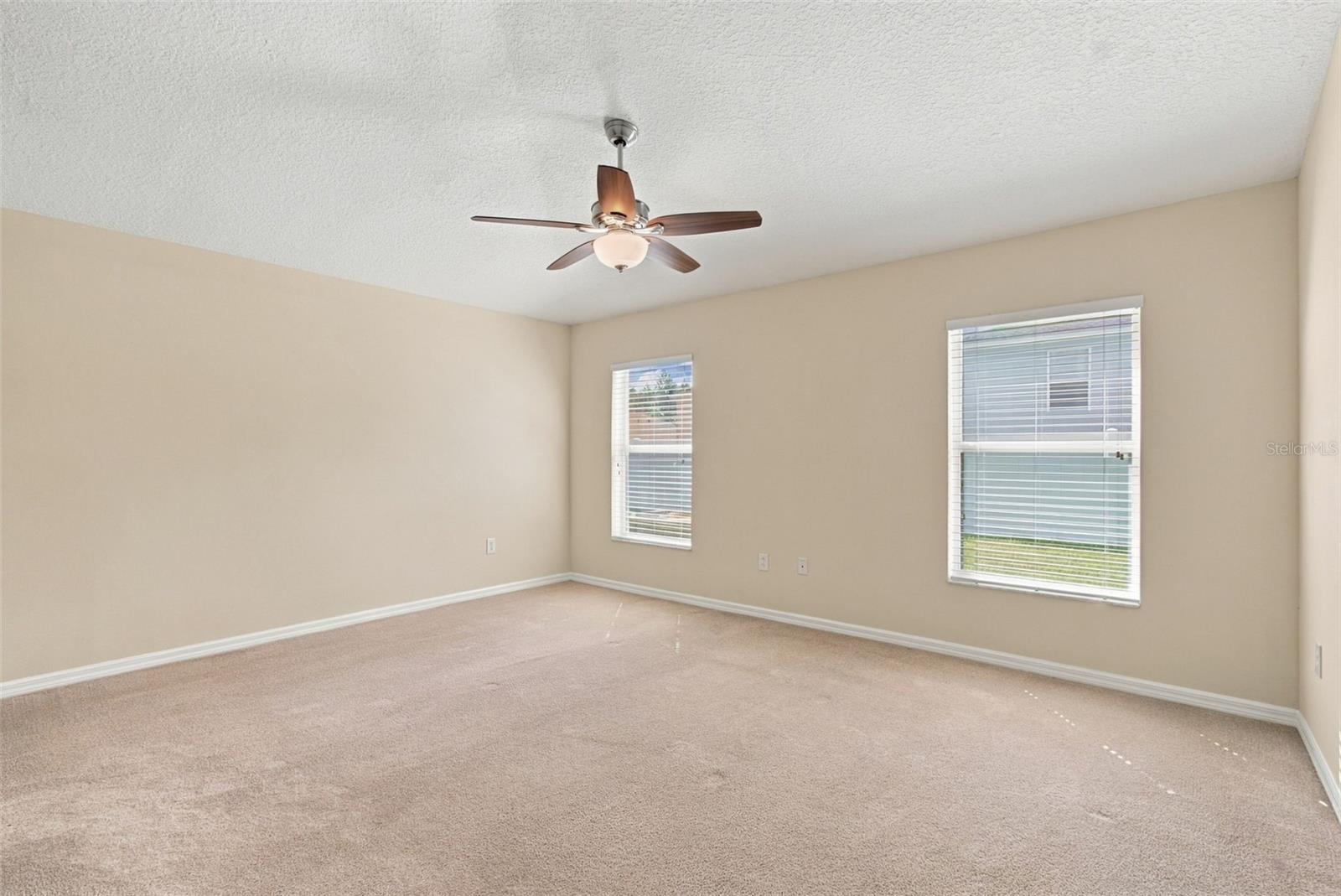 10603 Liberty Bell Dr Property Photo 20