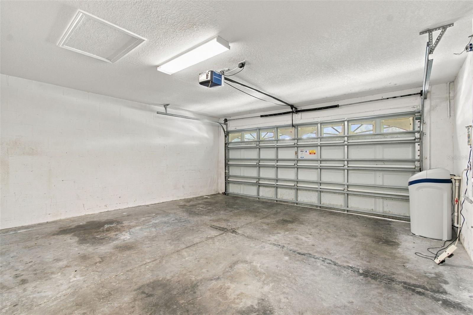 10603 Liberty Bell Dr Property Photo 26