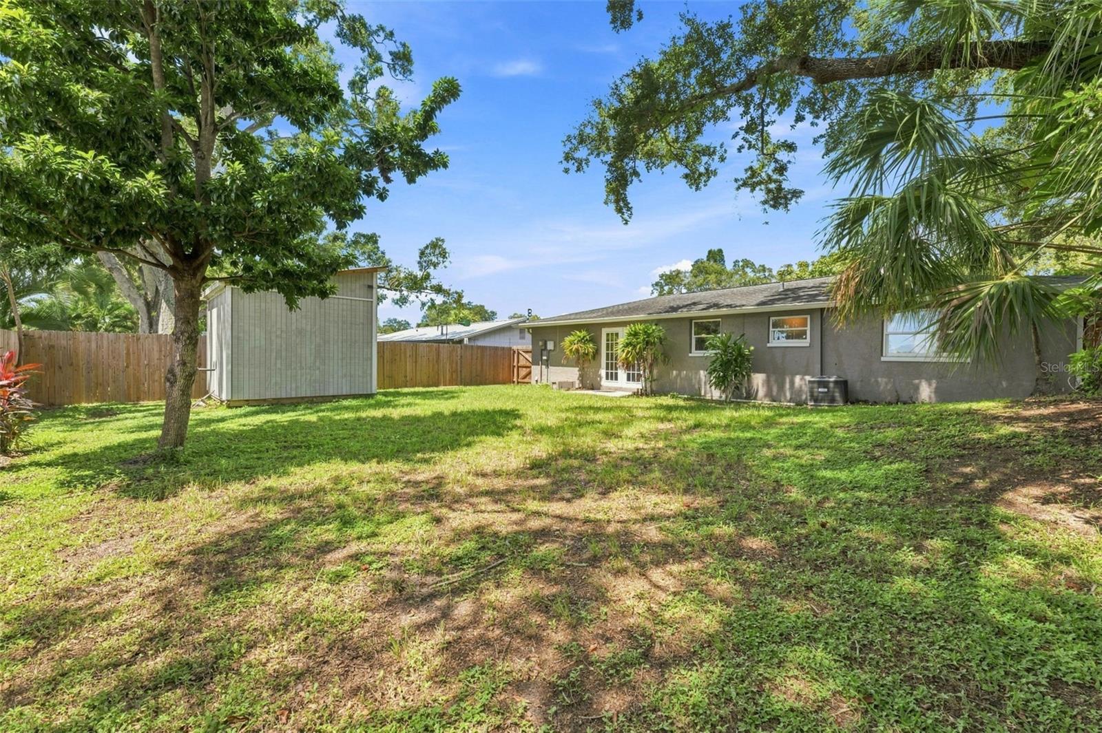 2801 Candlewood St Property Photo 3