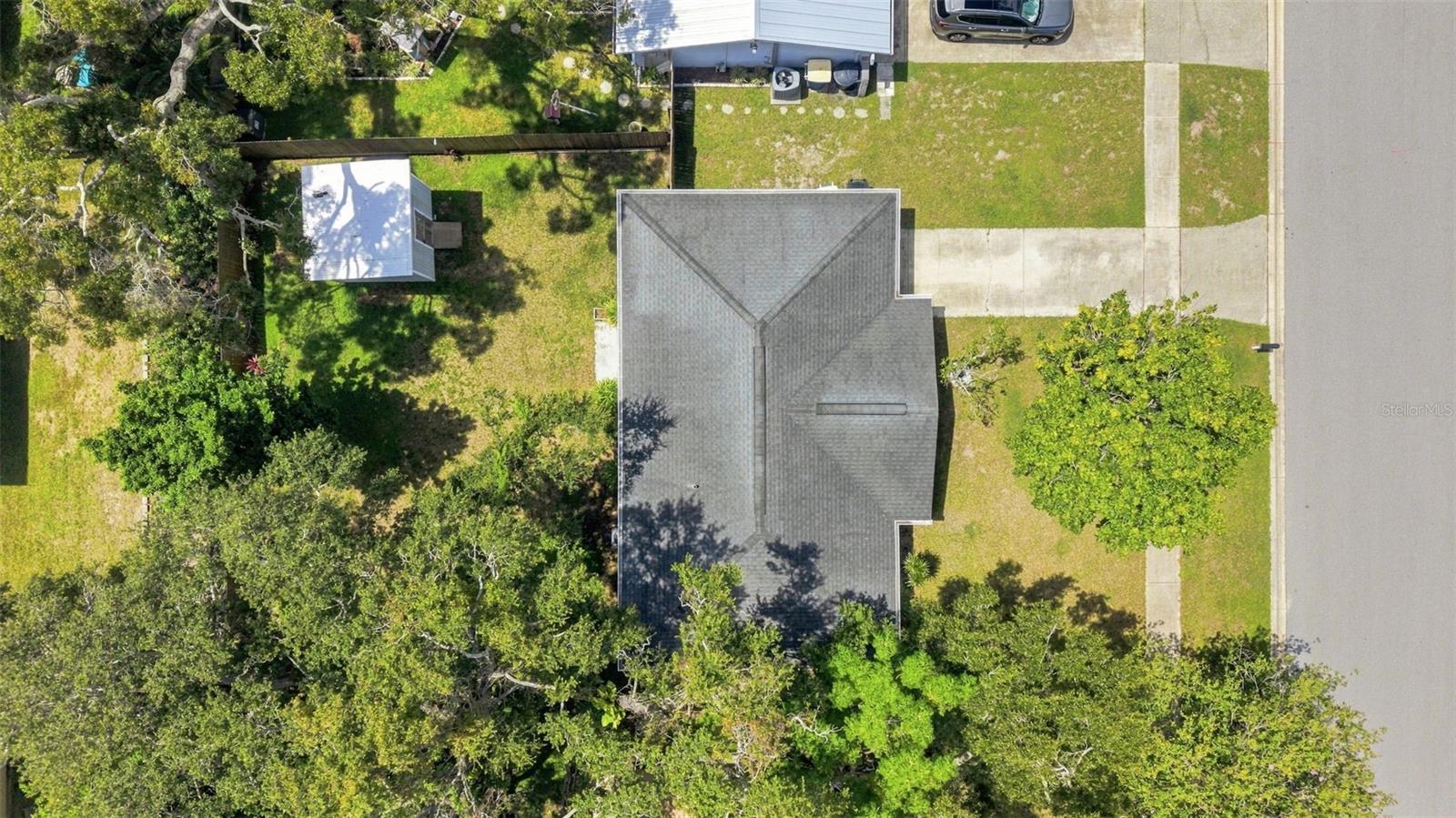 2801 Candlewood St Property Photo 4