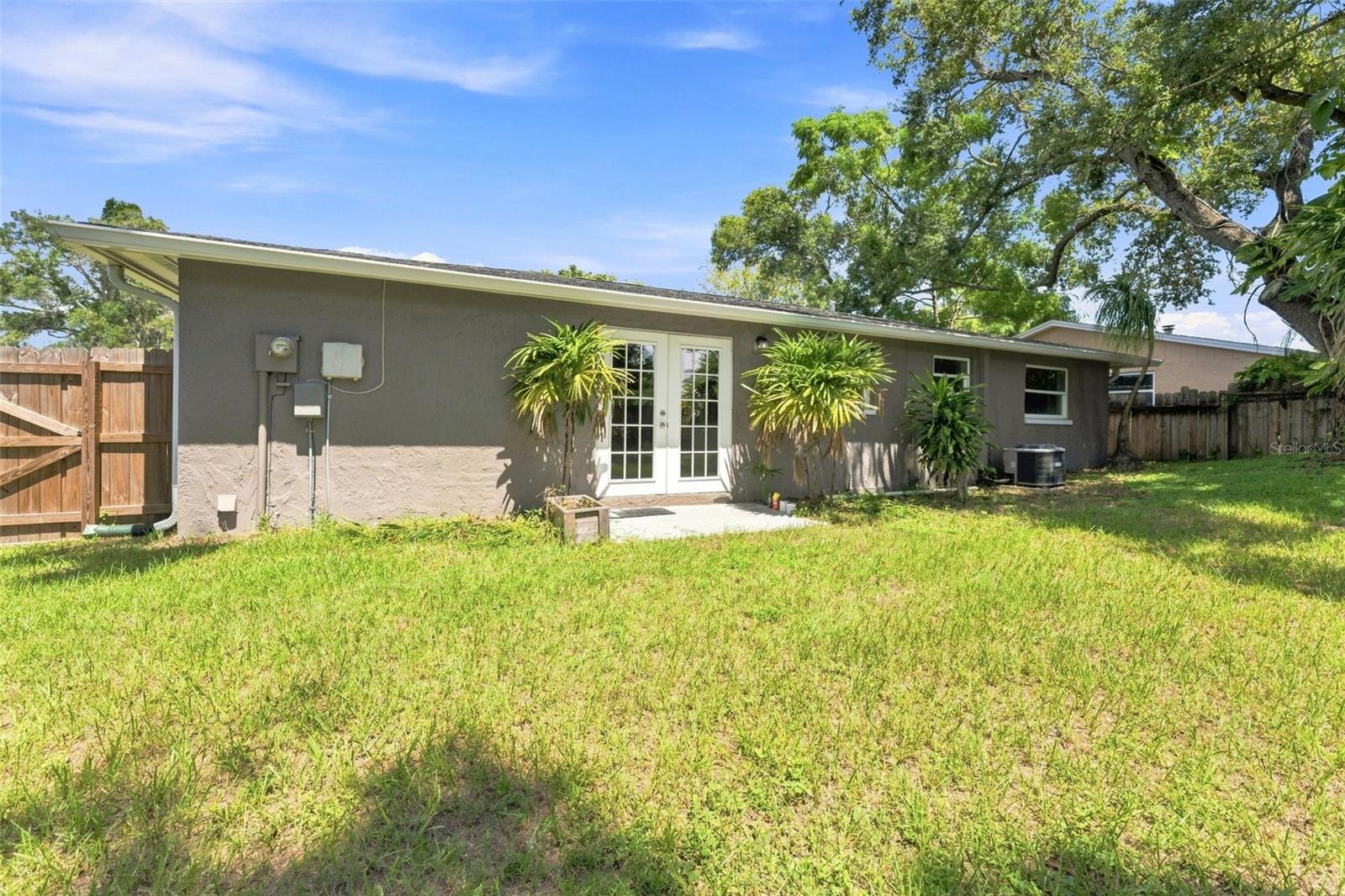 2801 Candlewood St Property Photo 30