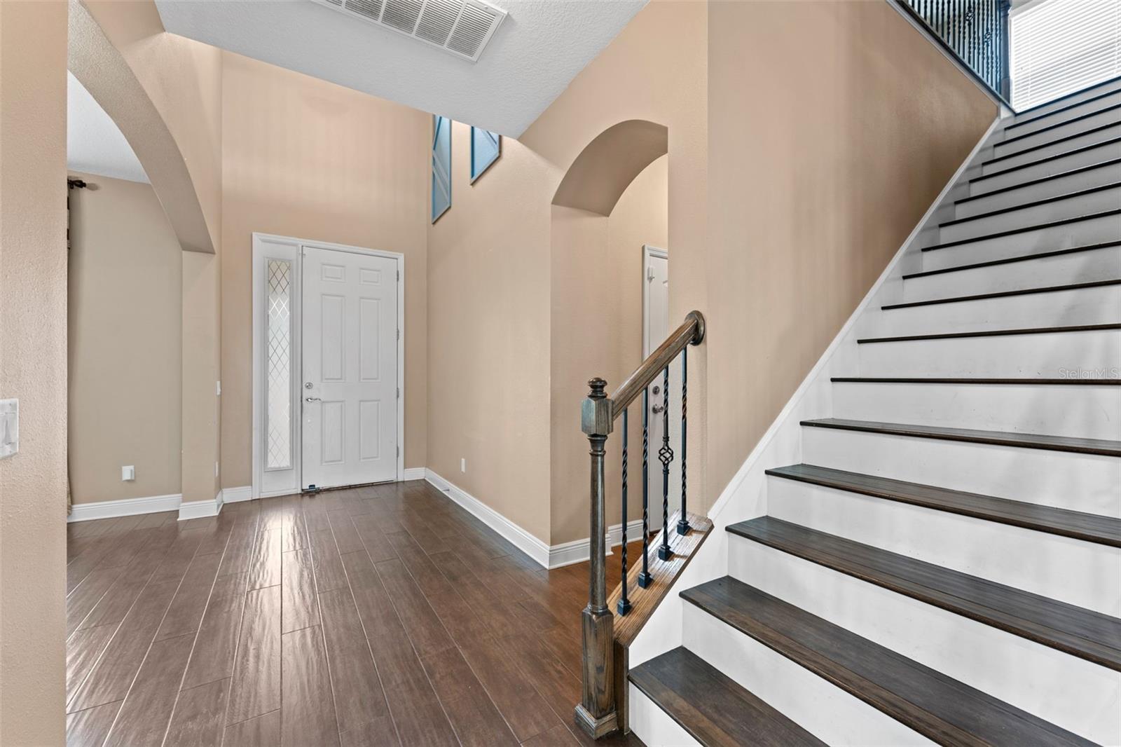 19184 Long Lake Ranch Blvd Property Photo 5