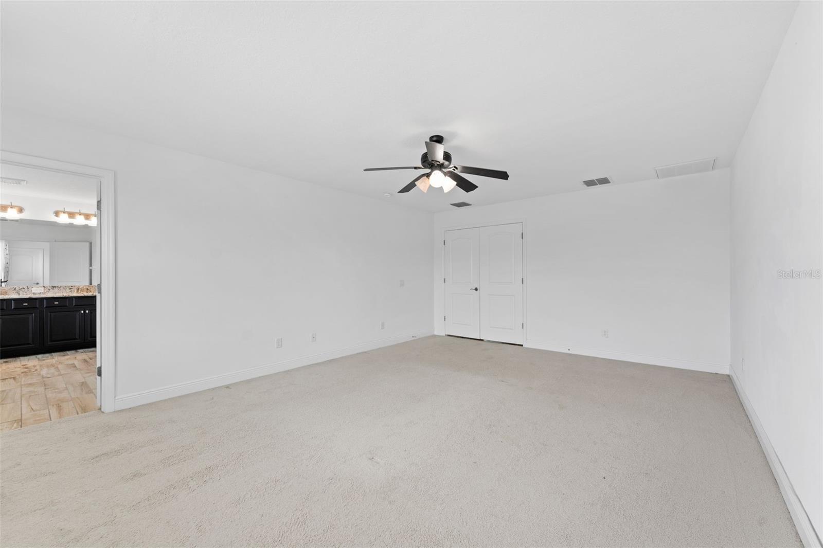 19184 Long Lake Ranch Blvd Property Photo 15