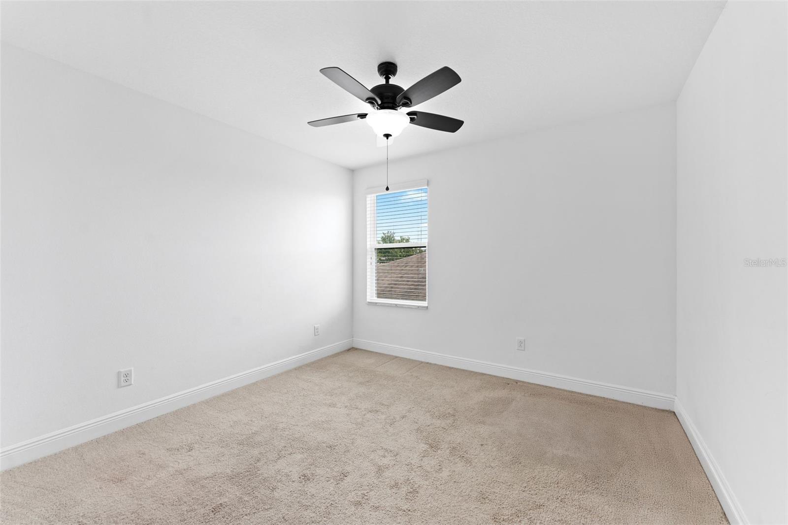 19184 Long Lake Ranch Blvd Property Photo 24