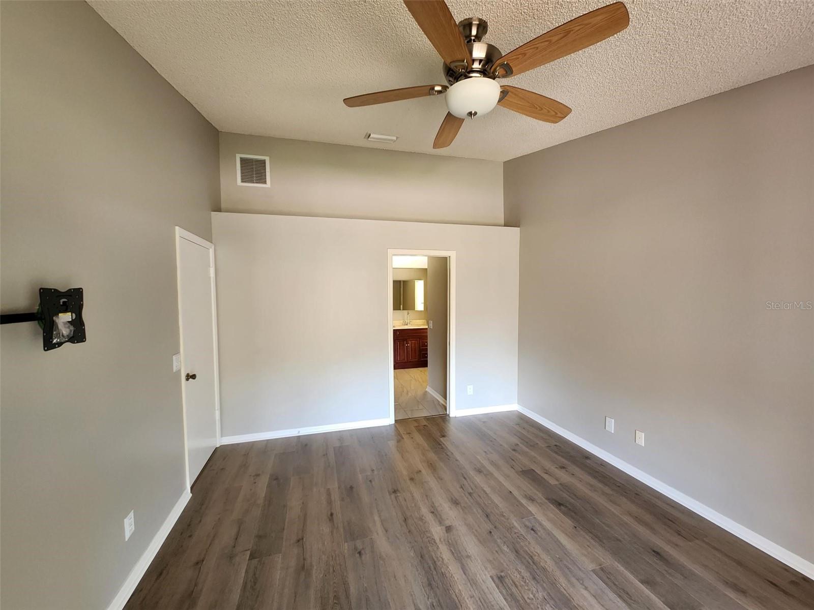 4710 Lighterwood Way Property Photo 13