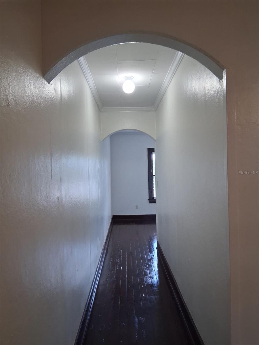 472 Clearwater Largo Rd N Property Photo 8