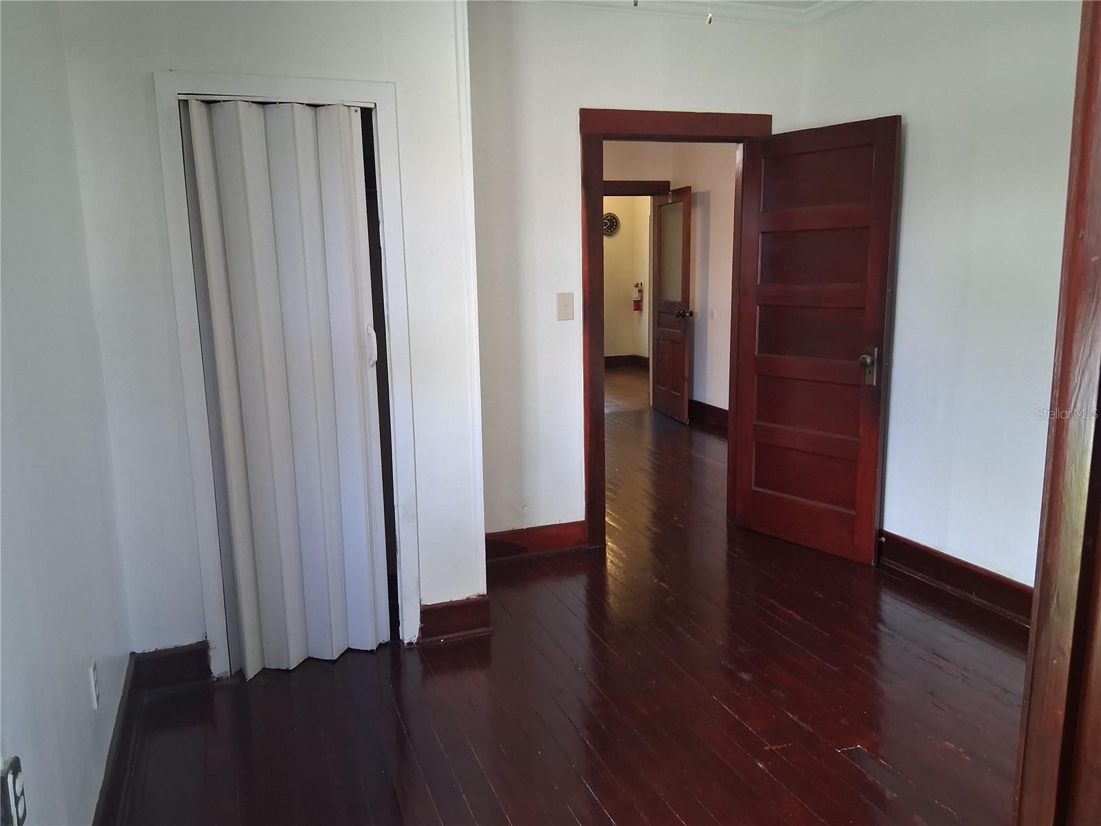 472 Clearwater Largo Rd N Property Photo 10
