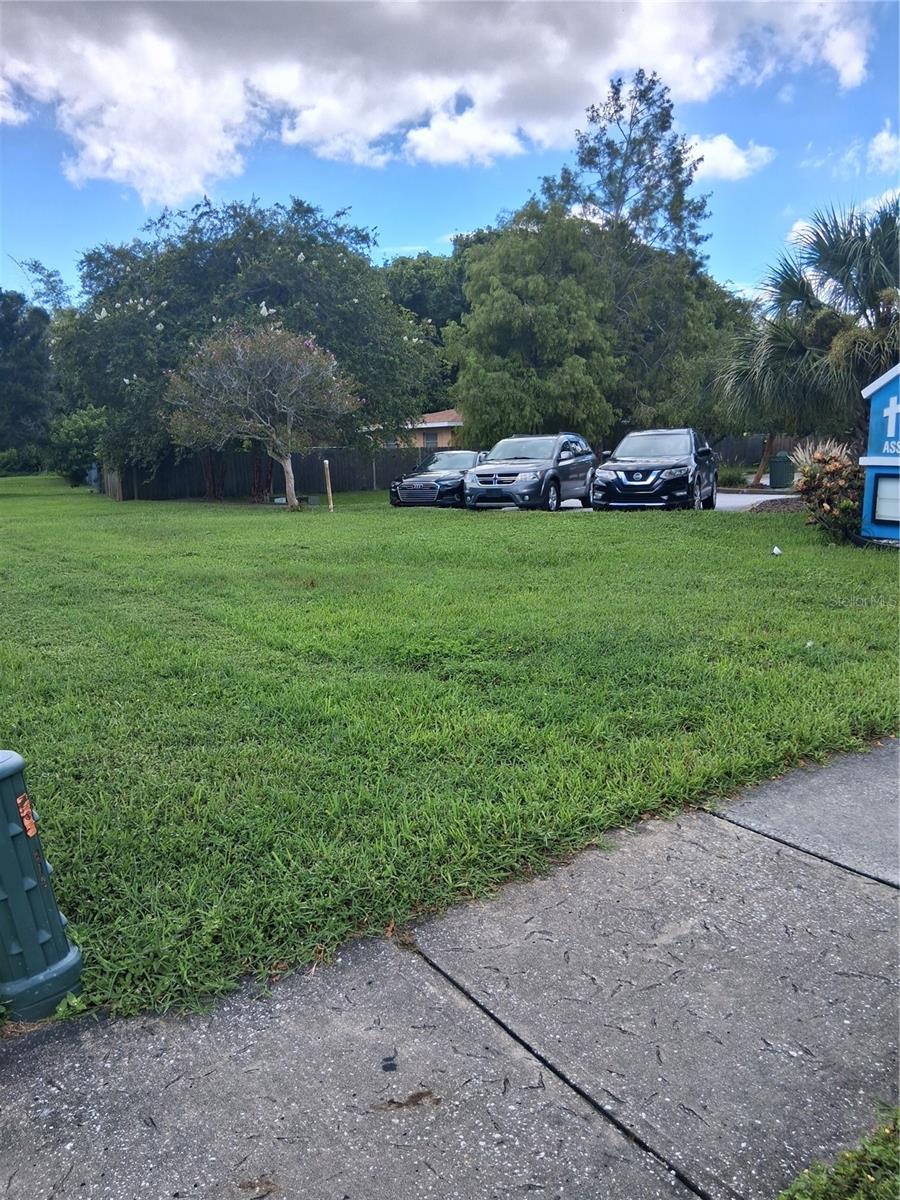 472 Clearwater Largo Rd N Property Photo 11