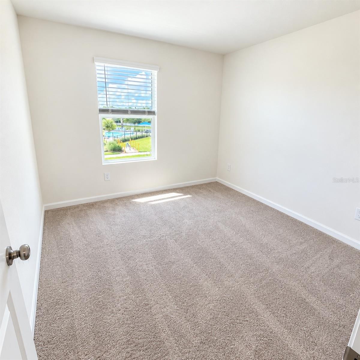 2234 Red Crossbill Dr Property Photo 7